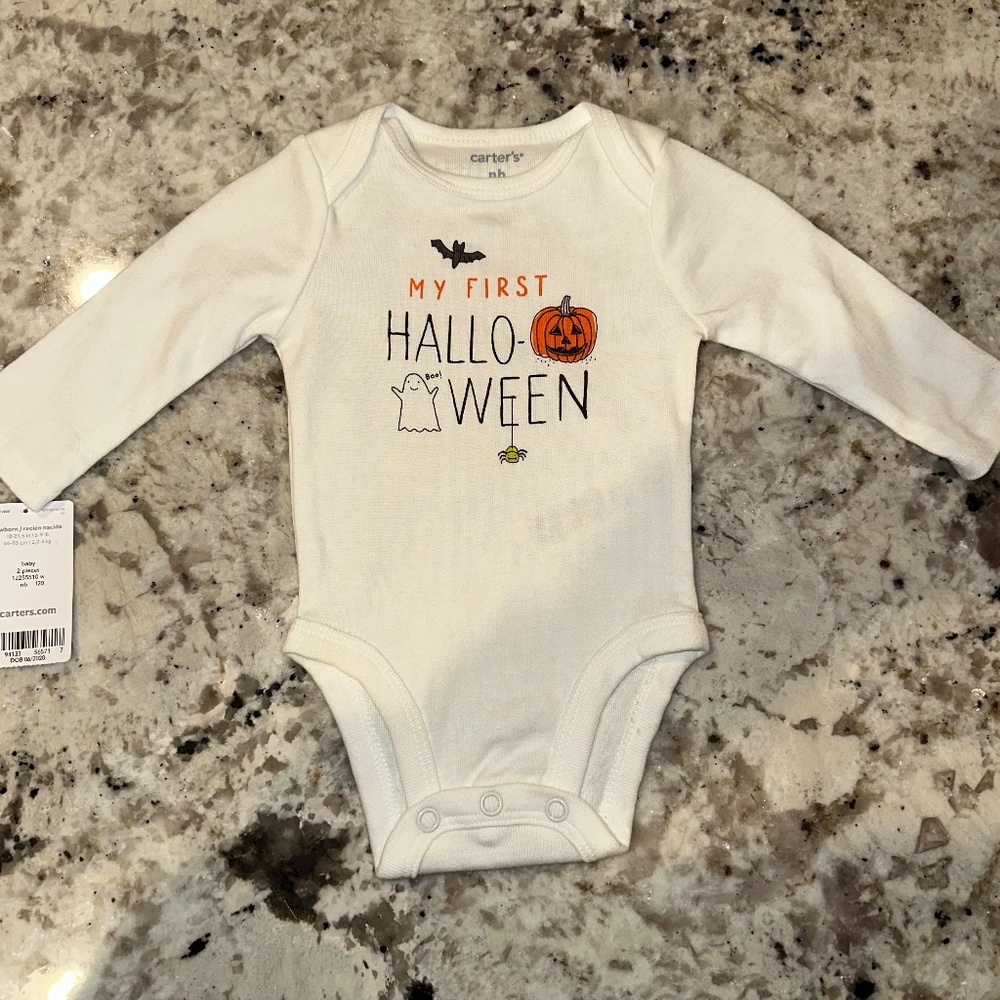 *BRAND NEW WITH TAGS* Carter's "My First Halloween" NB Onesie
